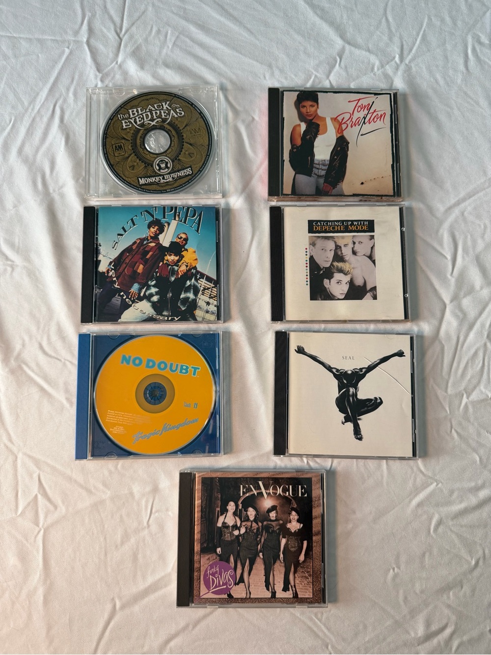 Various Artists CD Bundle – Multiple Colors